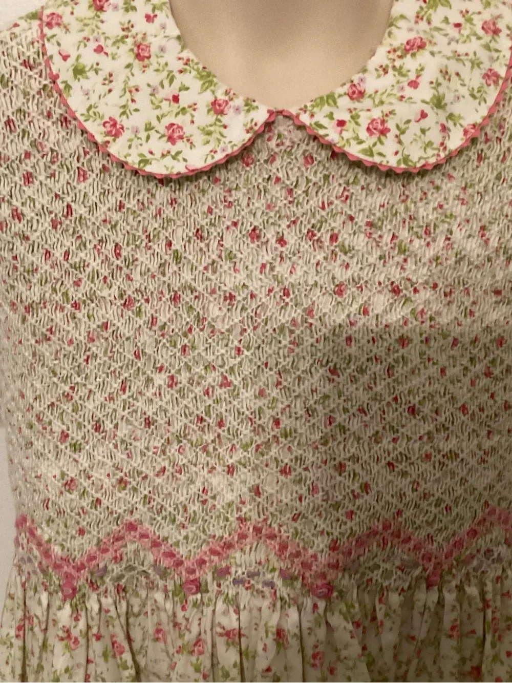 100% Cotton Cream Floral Smocked Peter Pan Collar Dress for Girls